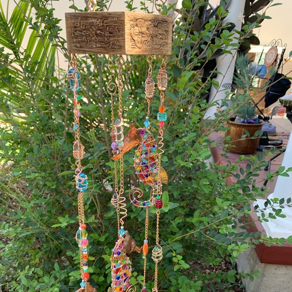 Gorgeous Glass Rocks & Beads Seahorse Wind Chime Sun Catcher Mobile - Picture 10 of 13